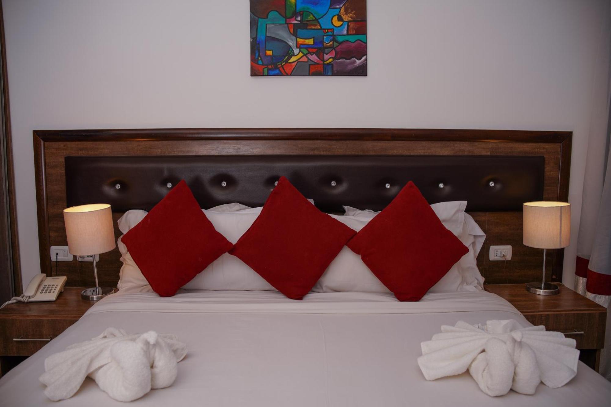 Petra Corner Hotel Eksteriør bilde